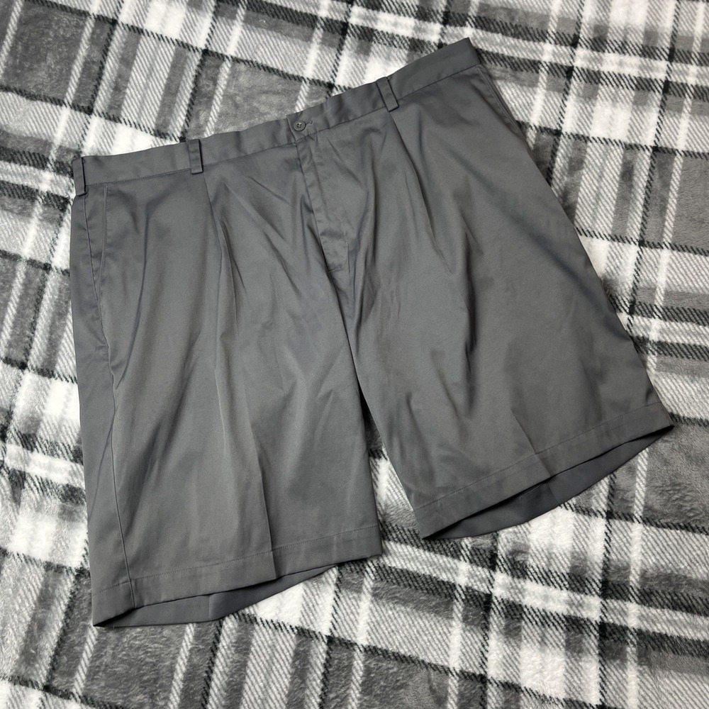 Nike Golf Dri-Fit Golf Shorts Mens 42 Gray Chino Bermuda Performance